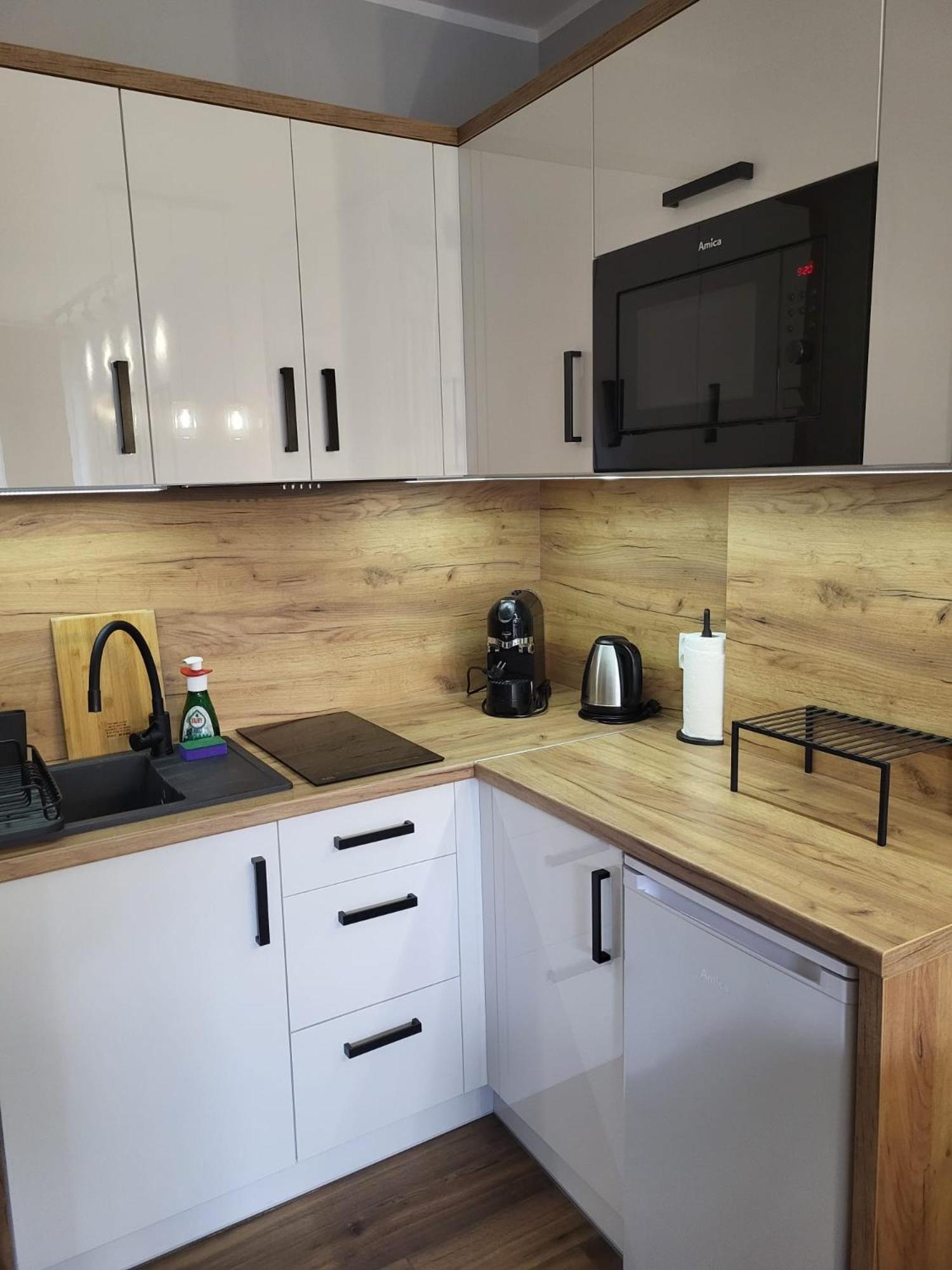 Z Widokiem Apartamenty - Apartamenty Z Widokiem Na Gory I Zewnetrzna Balia 斯克拉斯卡波伦巴 外观 照片