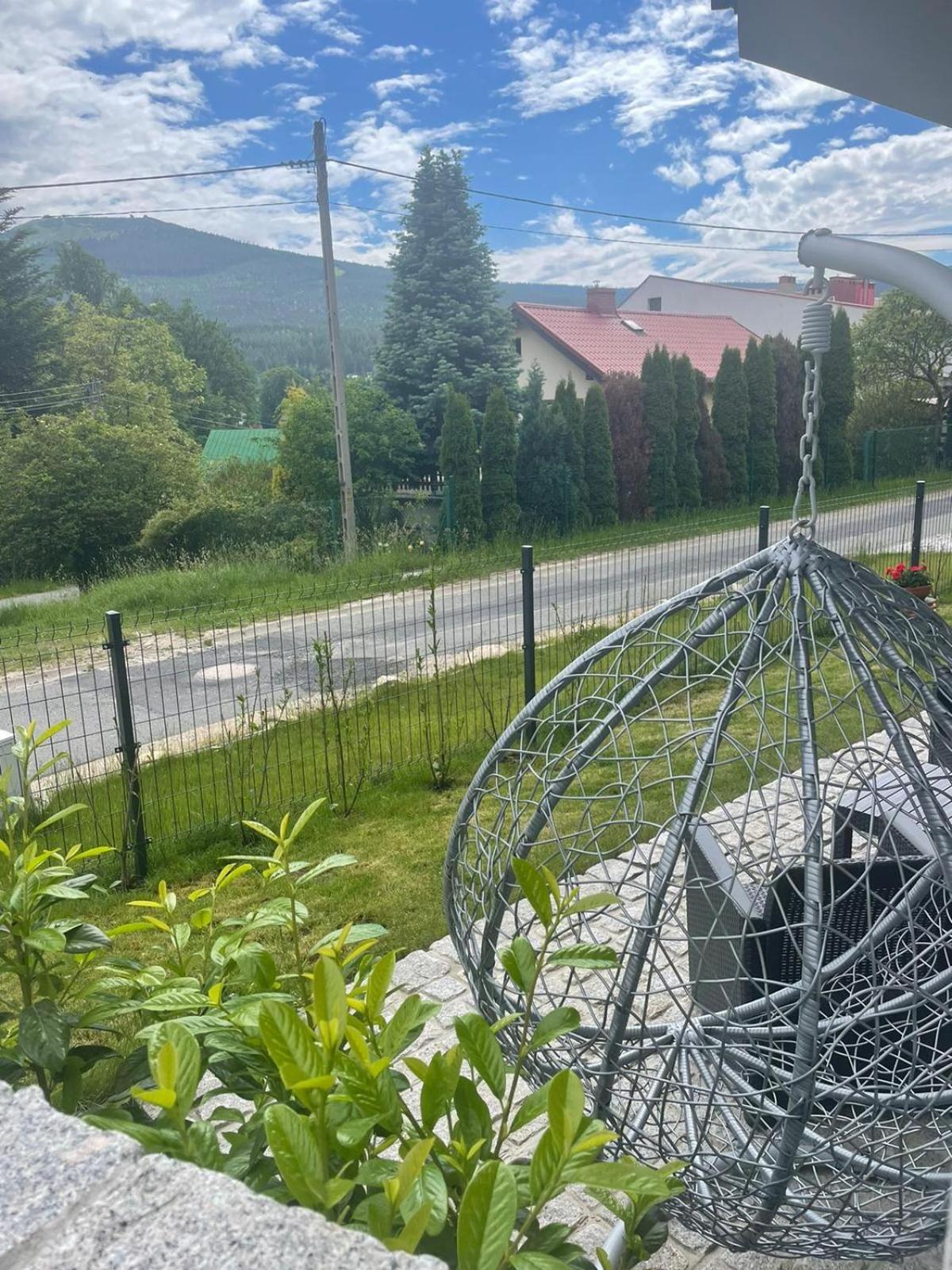 Z Widokiem Apartamenty - Apartamenty Z Widokiem Na Gory I Zewnetrzna Balia 斯克拉斯卡波伦巴 外观 照片