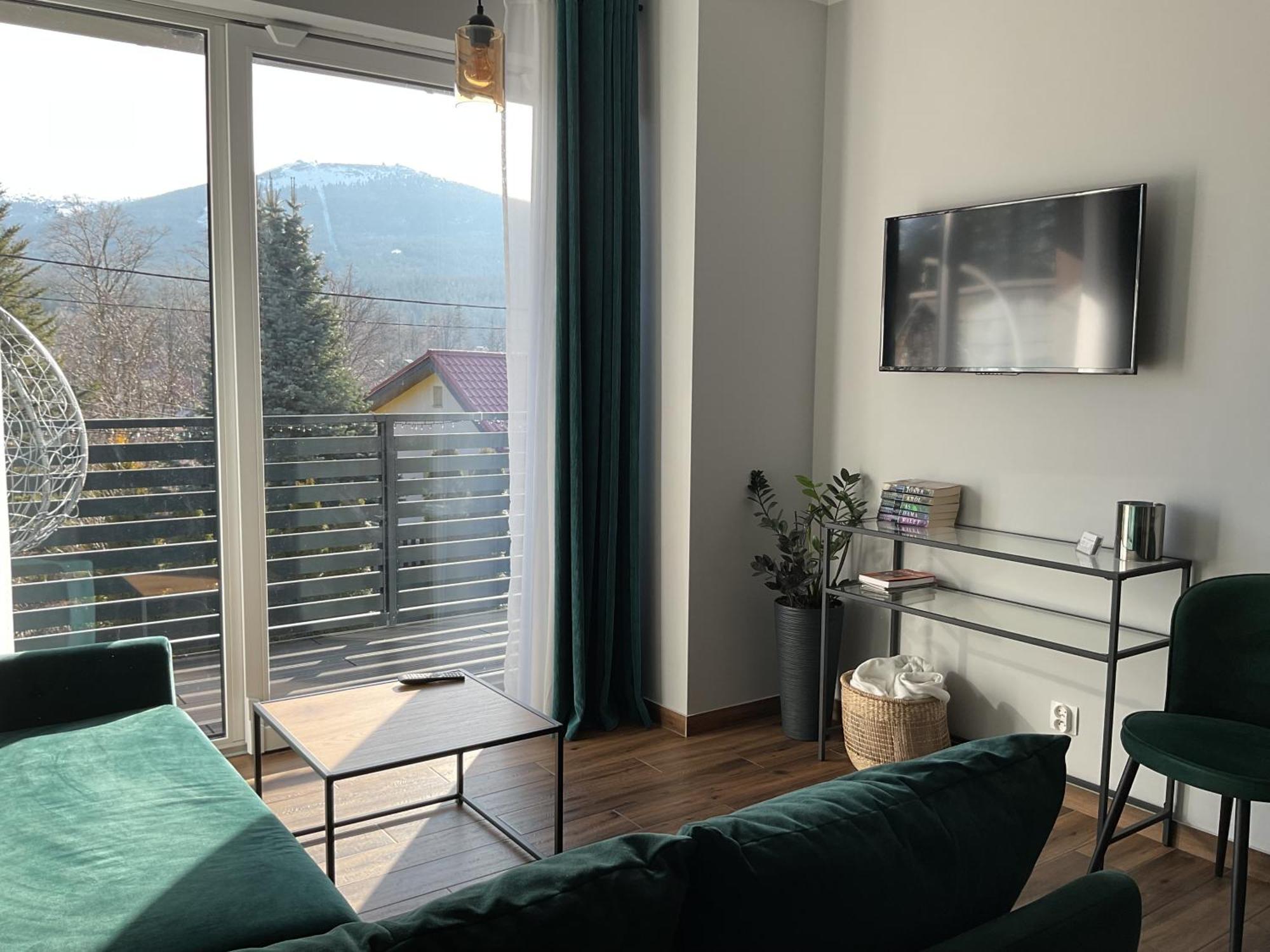 Z Widokiem Apartamenty - Apartamenty Z Widokiem Na Gory I Zewnetrzna Balia 斯克拉斯卡波伦巴 外观 照片